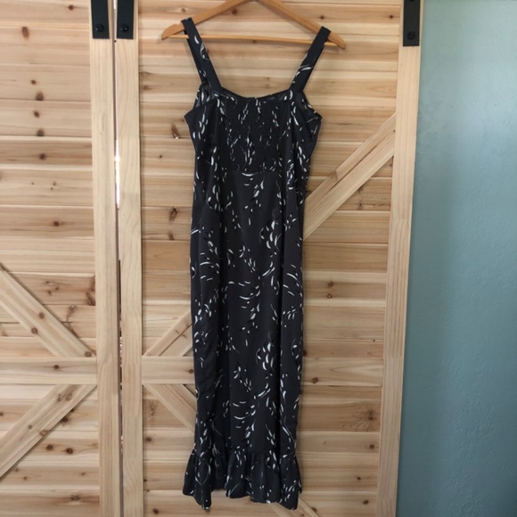 Saltwater Luxe Silky Dress S Darkest Grey with Feather Pattern - Picture 7 of 16